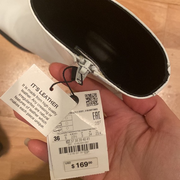 Zara Heeled Leather Square Toe Ankle Boots - Picture 4 of 6